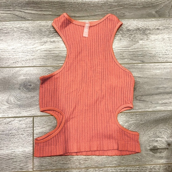 Fashion nova pink side cut tank crop top Janelle Racerback Top - Rose - Picture 4 of 4